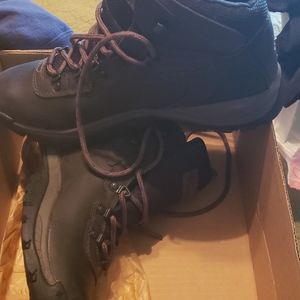 Men's size 9 boots